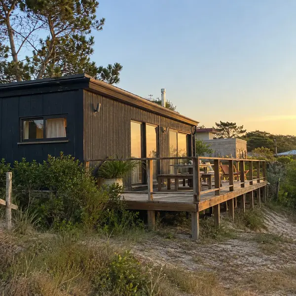 Ilustración: Tiny house en Punta del Este, vista lateral